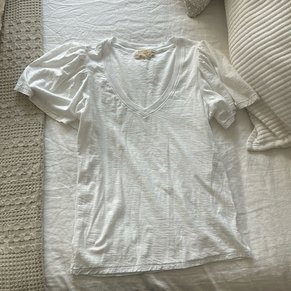 Nation LTD white flutter sleeve t-shirt size small
